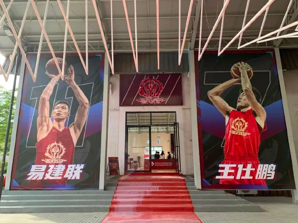 刻苦训练篮球时如何避免受伤的建议_2
